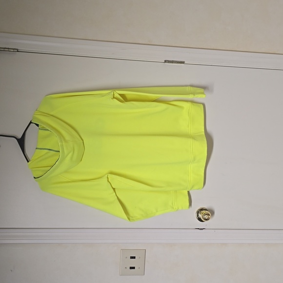 Women's large Adidas sweatshirt - Picture 2 of 4